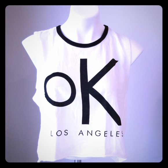 Forever 21 Tops - 🌶 'OK' Sleeveless Crop Top